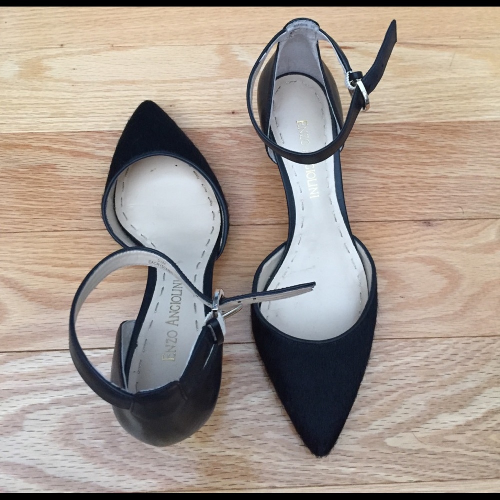 Enzo Angiolini Small Heel Textured Flats