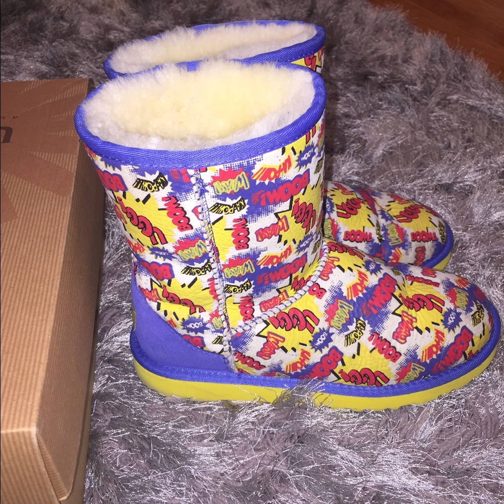 Super Hero Short Uggs
