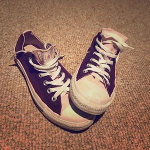 Women's Size 7 Brown and Pink Converse