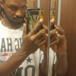 Meet your Posher, Yosaf