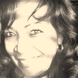 Meet your Posher, Daesha