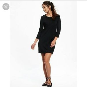 EUC Black shift dress