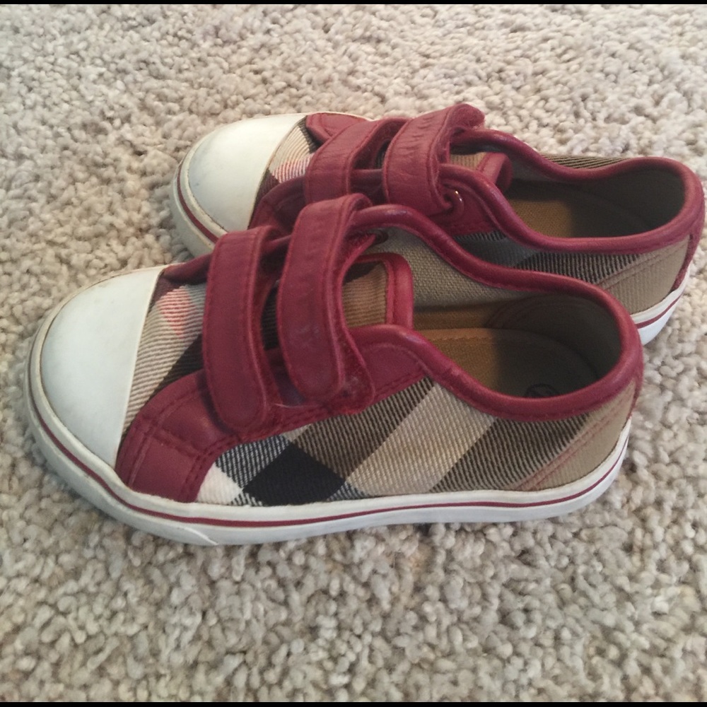 Burberry toddler shoes