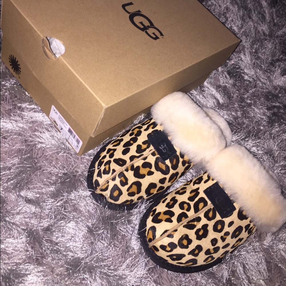 UGG Cheetah Slippers Size 7