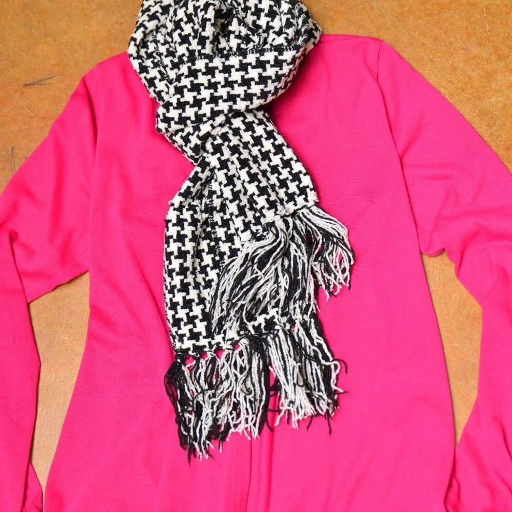 Houndstooth Scarf