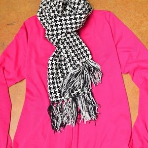 Houndstooth Scarf