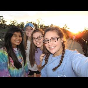 Meet your Posher, Vanessa