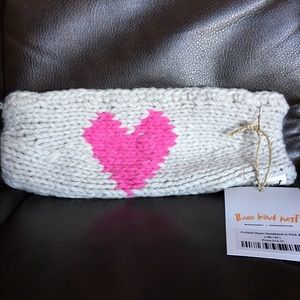 Knit headband with heart! 💕