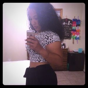 Black and white crop top