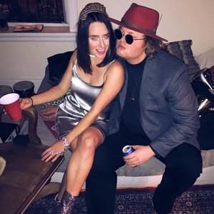 Meet your Posher, Annie