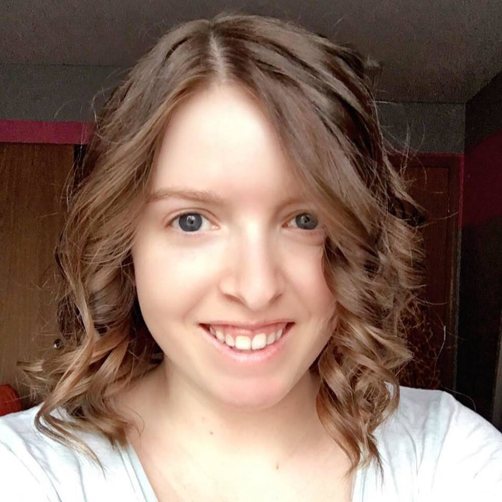 Meet your Posher, Kayla