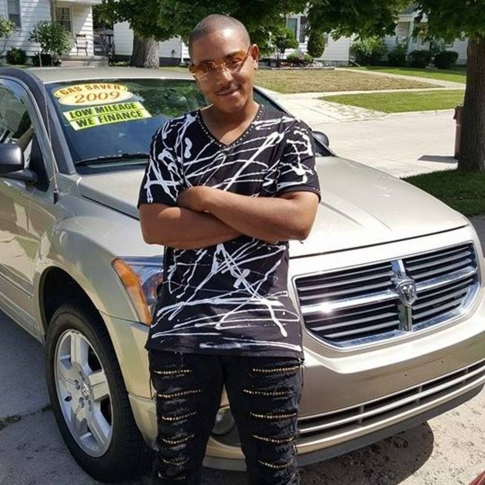 Meet your Posher, Raymond