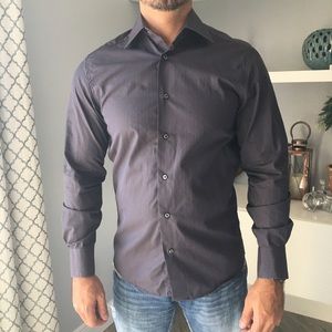 Men's dress shirt size M