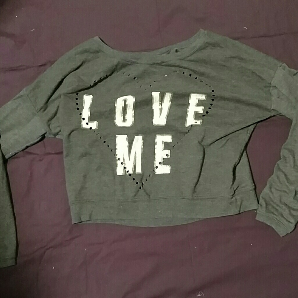 **SOLD*"  Cropped sweatshirt