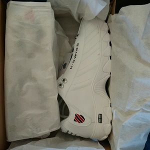 BNIB Men's K-Swiss CMF Training Tennis Shoe 9.5