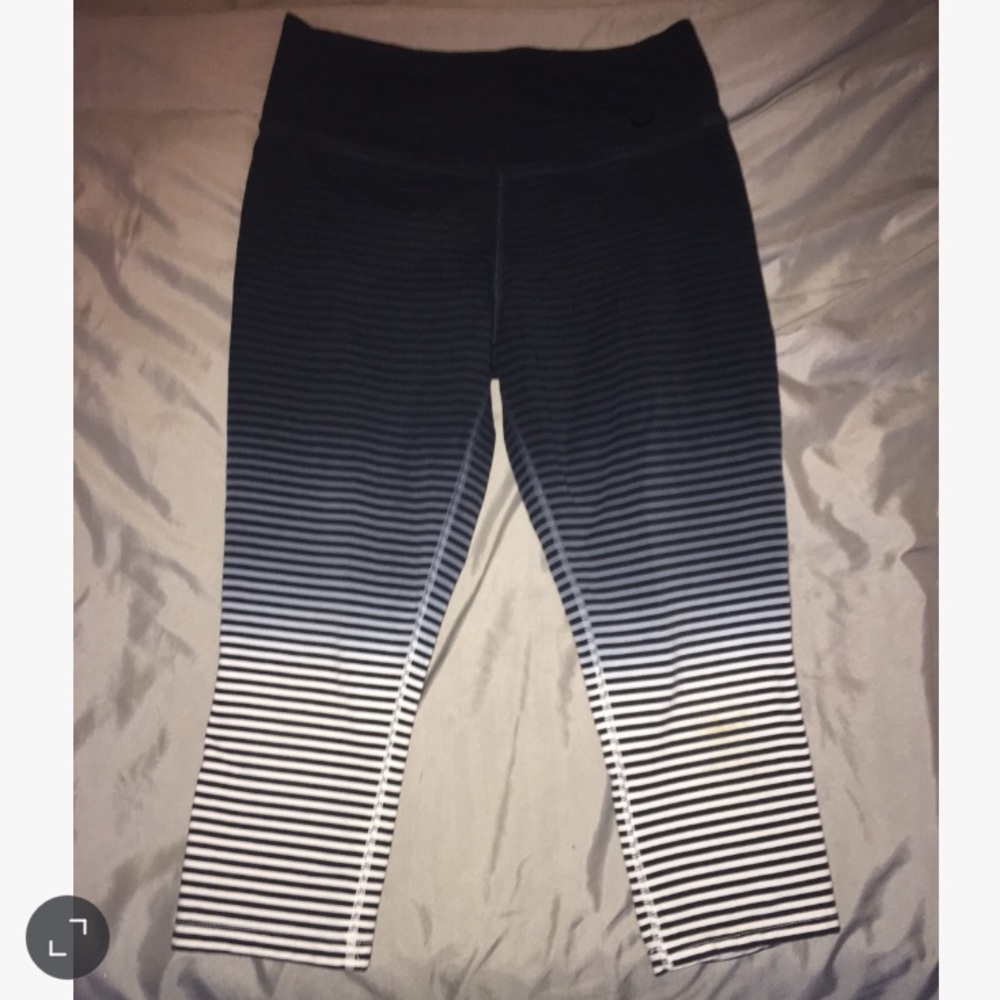 Nike (Dry-Fit) ombré capri tights