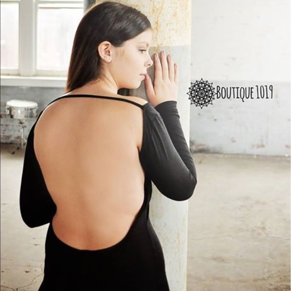 🔥🔥Black maxi dress🔥🔥 - Picture 2 of 2