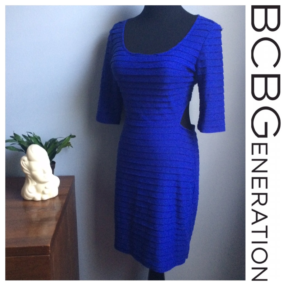 BCBG Backless Half Sleeve Tiered Royal Dress