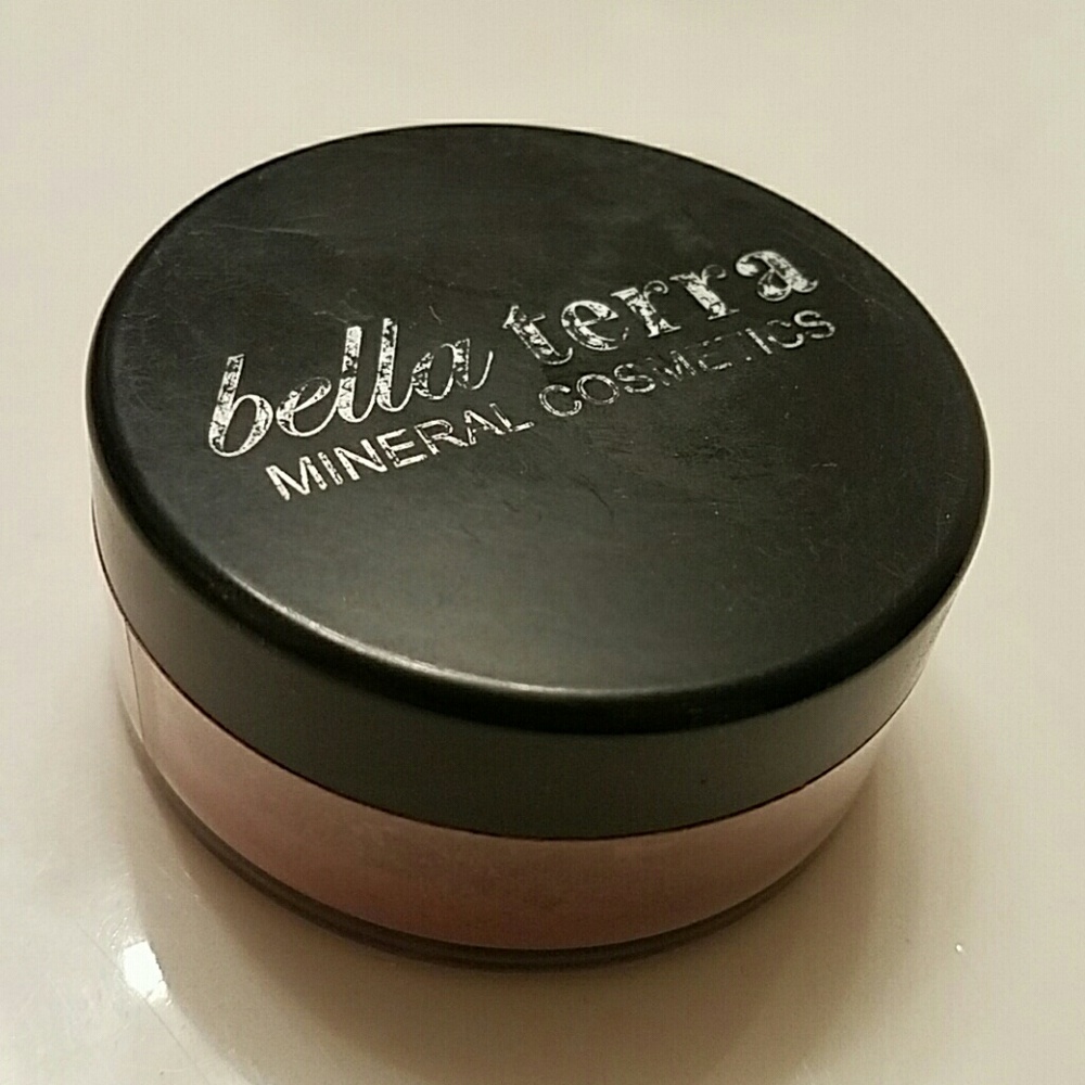Mineral blush Bella Terra