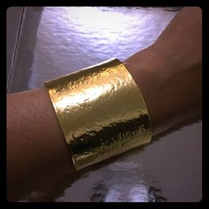 NWT Karine Sultan Cuff