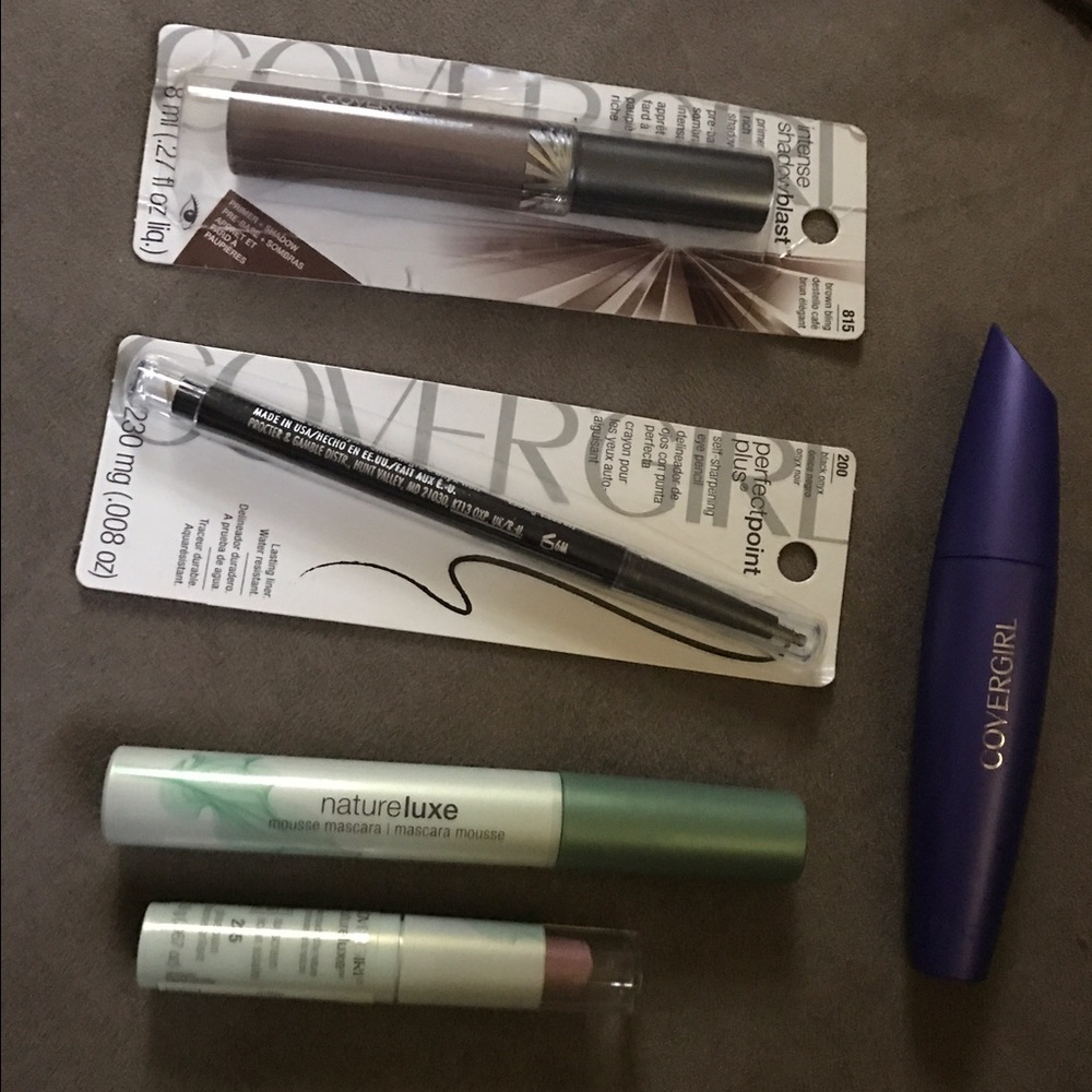 Covergirl Makeup Bundle