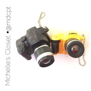 DSLR Camera BAG CHARM (yellow)