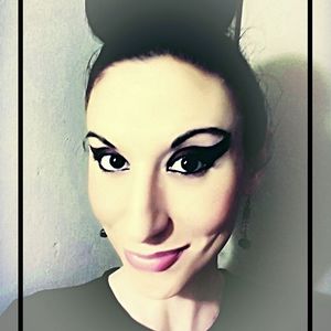 Meet your Posher, Tiffany