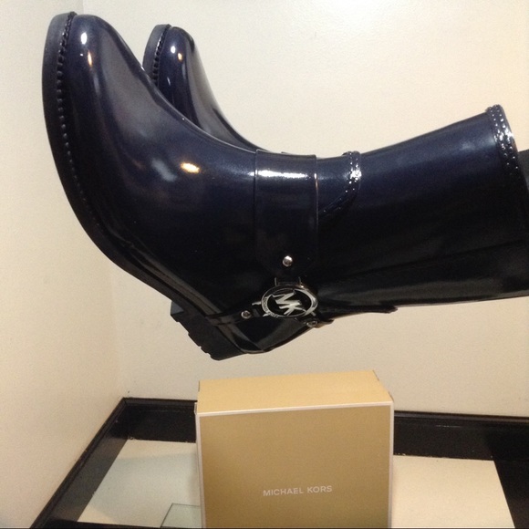 Micheal Kors Logo Rain Boot🎉Last 🎉100% Authentic - Picture 8 of 8