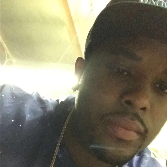 Meet your Posher, Plummer - Picture 1 of 1