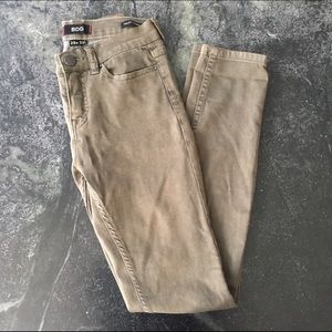 BDG High-Rise Ankle Jeans