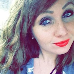 Meet your Posher, Kendra