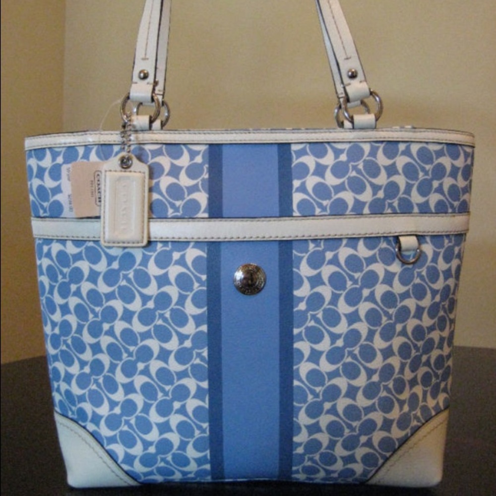 Nwt coach Chelsea Signature tote