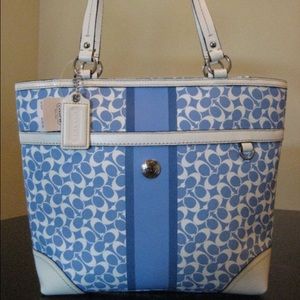 Nwt coach Chelsea Signature tote
