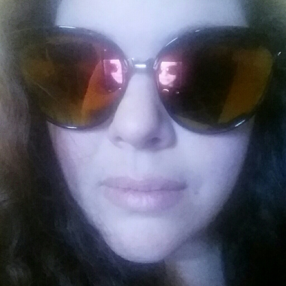 Mirrored Cat Eye Sunglasses - Picture 2 of 5