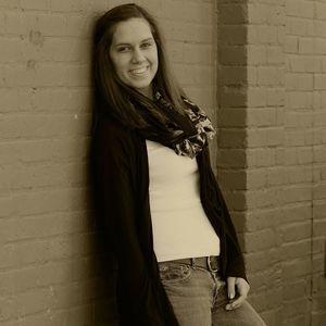 Meet your Posher, Lauren