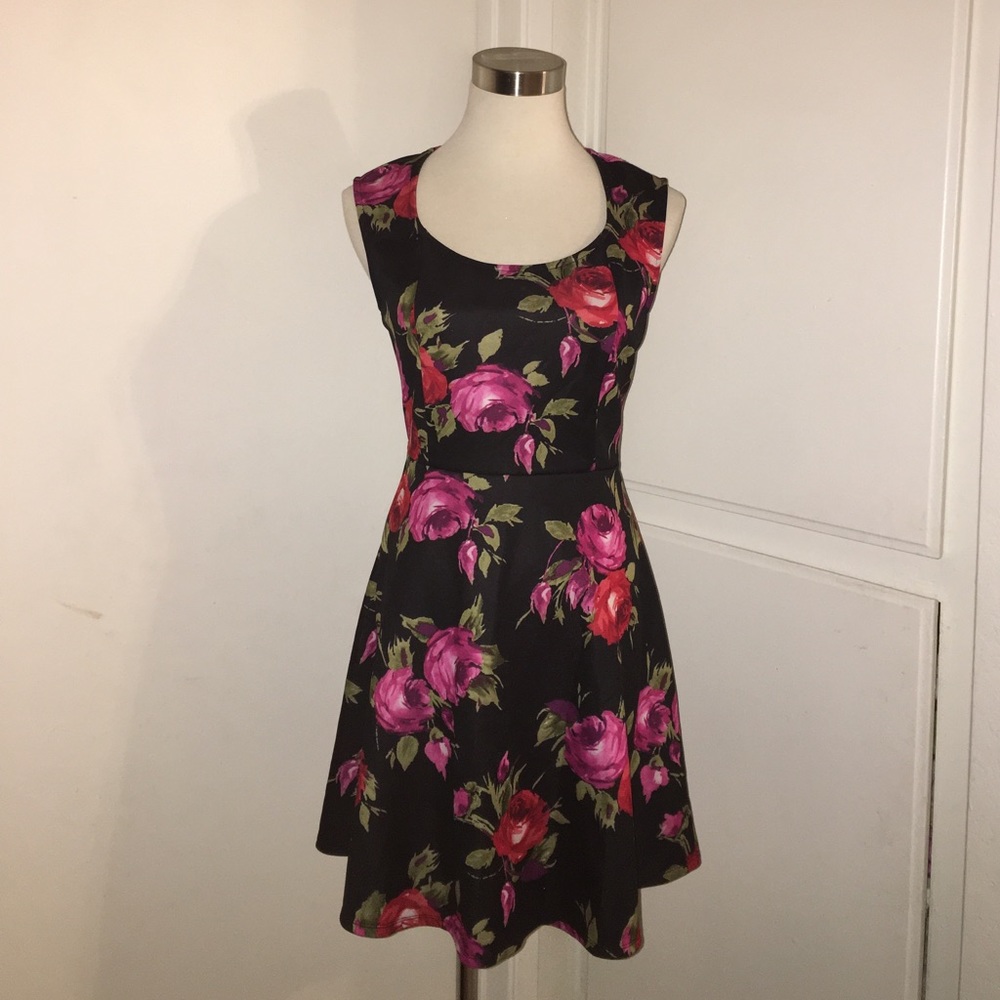 Flowered dress ❤️❤️❤️