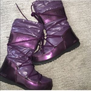 purple moon boots