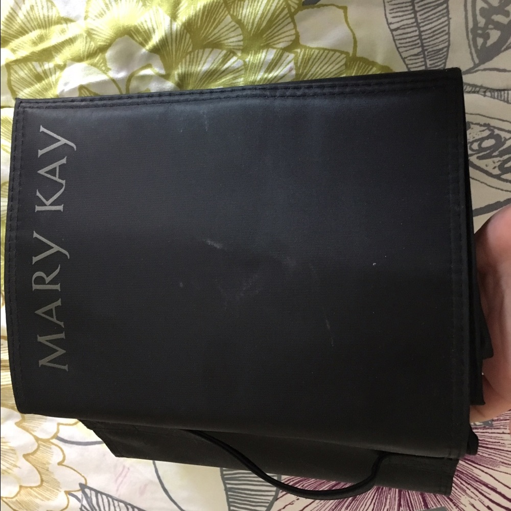 Mary Kay travel cosmetic bag
