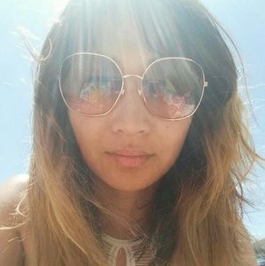 Meet your Posher, Ivy