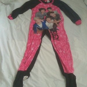 ONE DIRECTION  onezies footy Pjs