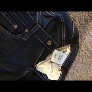 Dark Wash Skinny Jeans size 26
