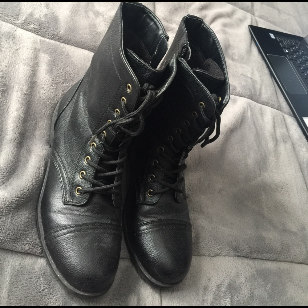 Zip up Combat Boots