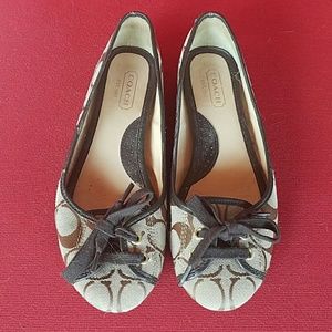 Coach ballerinas