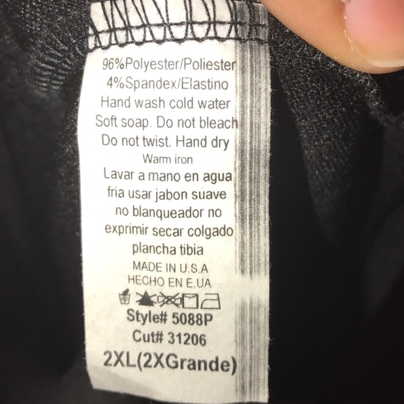 Dress. Never worn - Picture 4 of 4