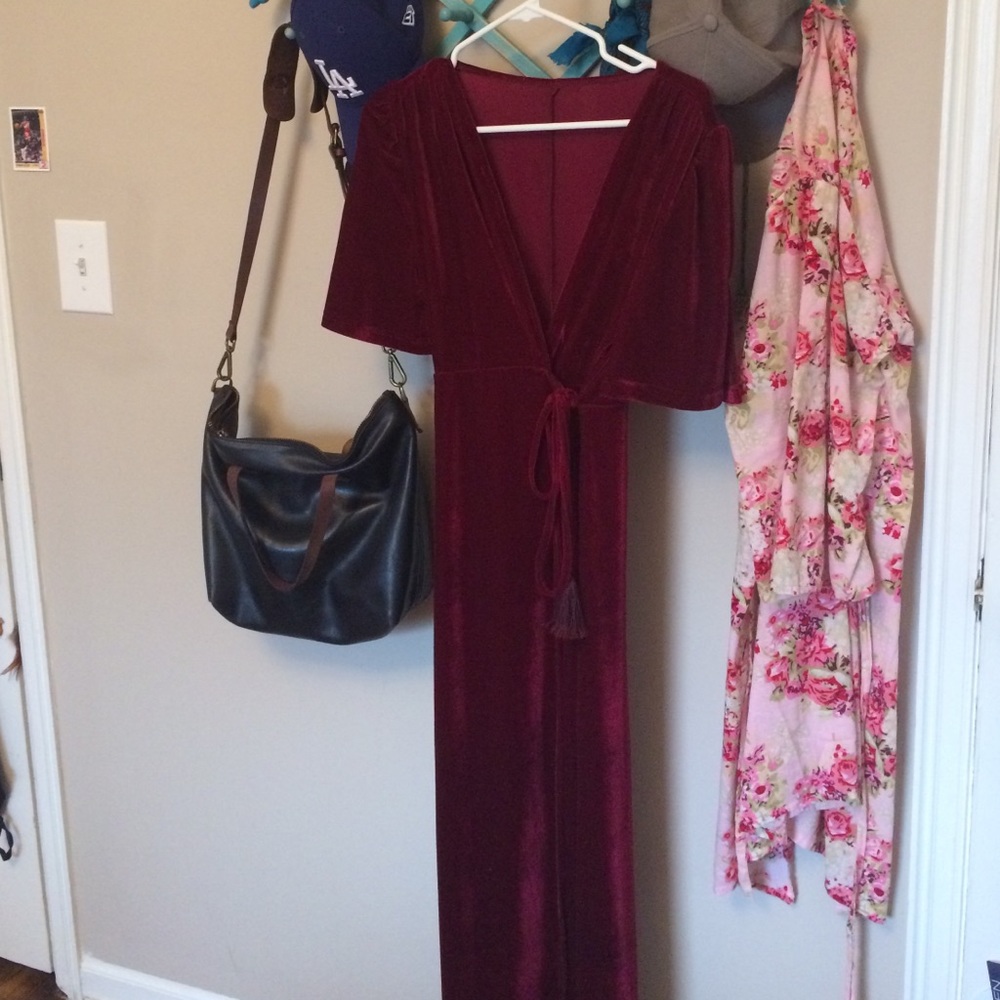 Reformation Gemma knockoff in red sz6