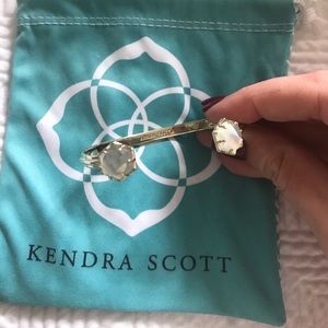 Kendra Scott bracelet