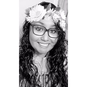 Meet your Posher, Denisse