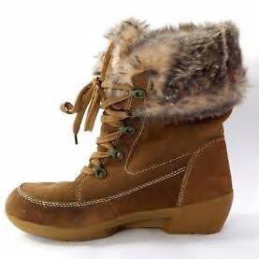 Bass Women's Boot - Size 7