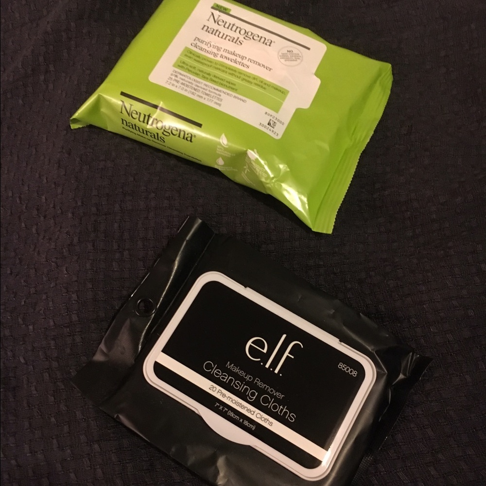 (SOLD) Facial Cleansing Cloths