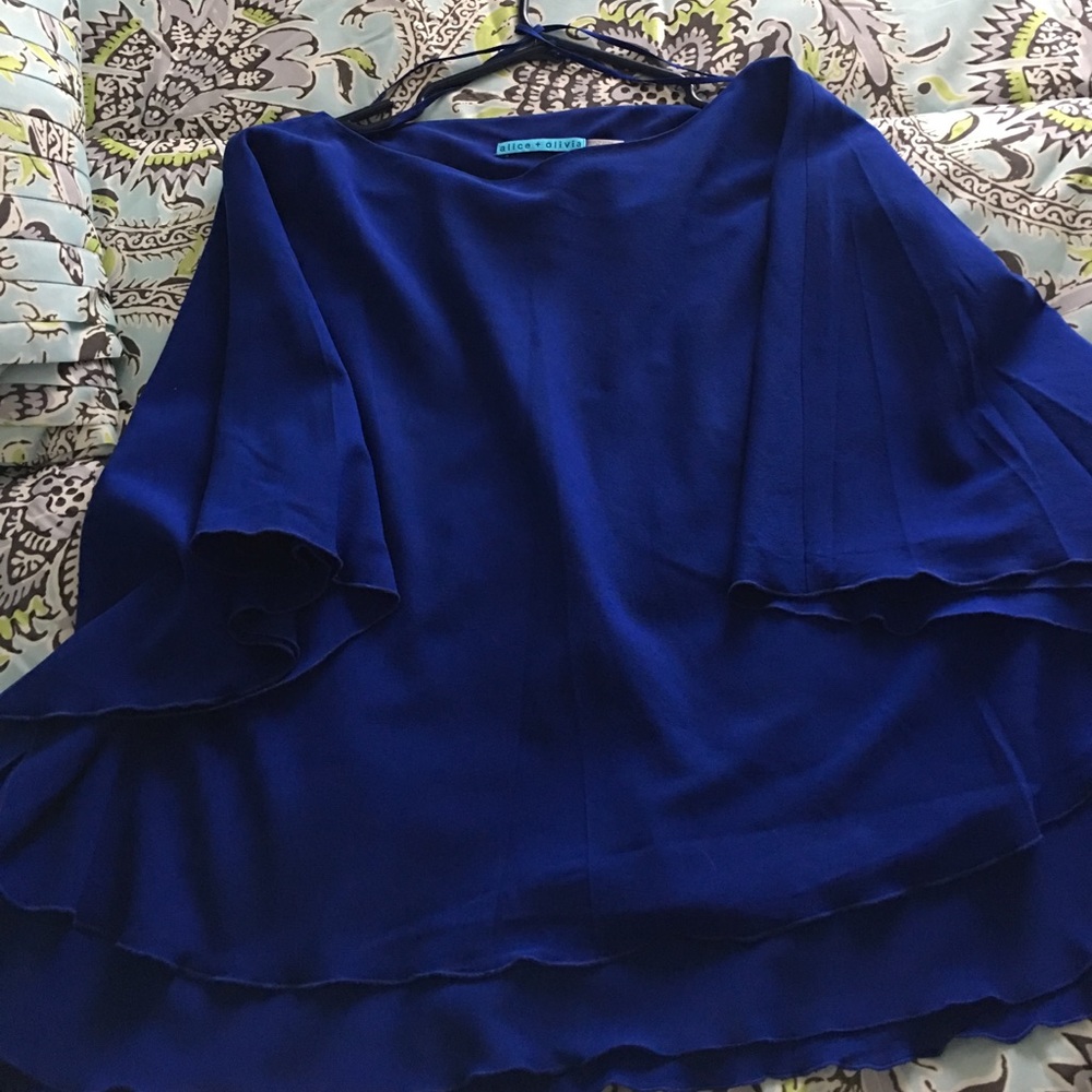 Blue top